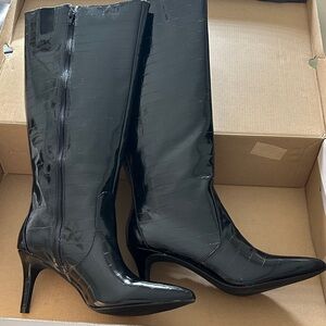 JCPenney Glossy Black Heeled Boots never worn